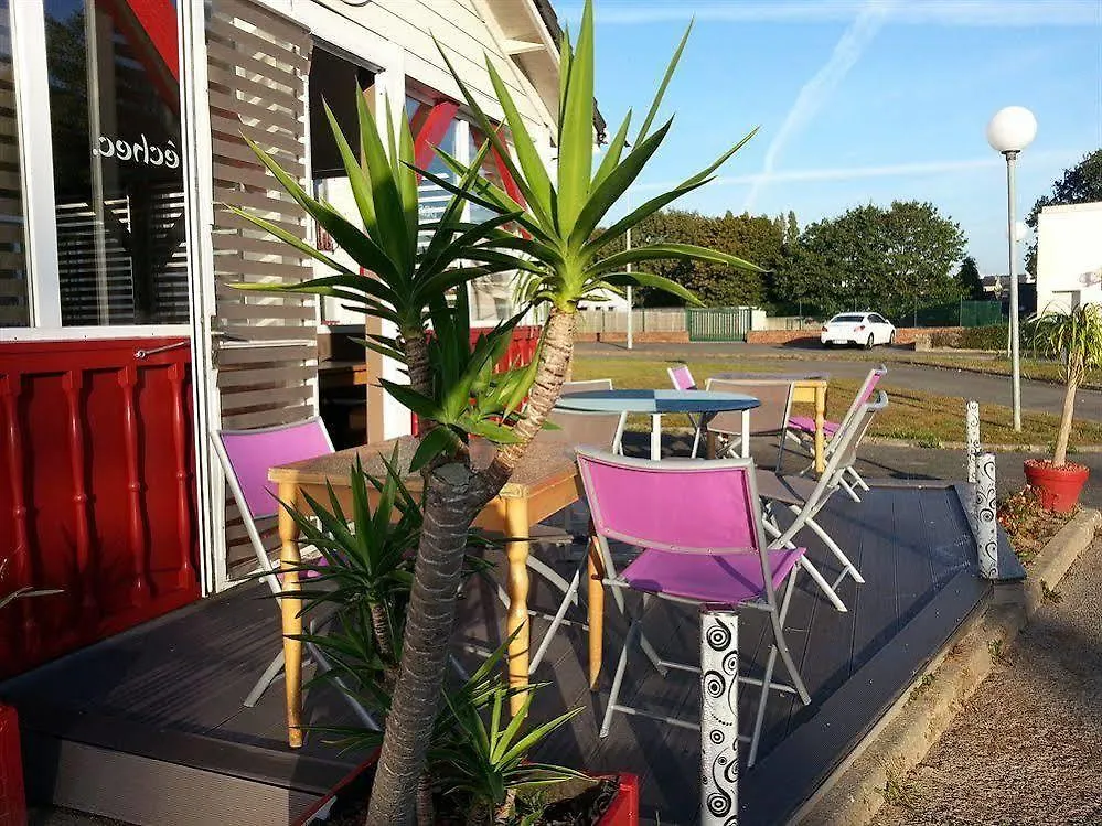 Rinascitel Larmor Plage 2*, Larmor-Plage